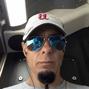 Meet your Posher, Sal